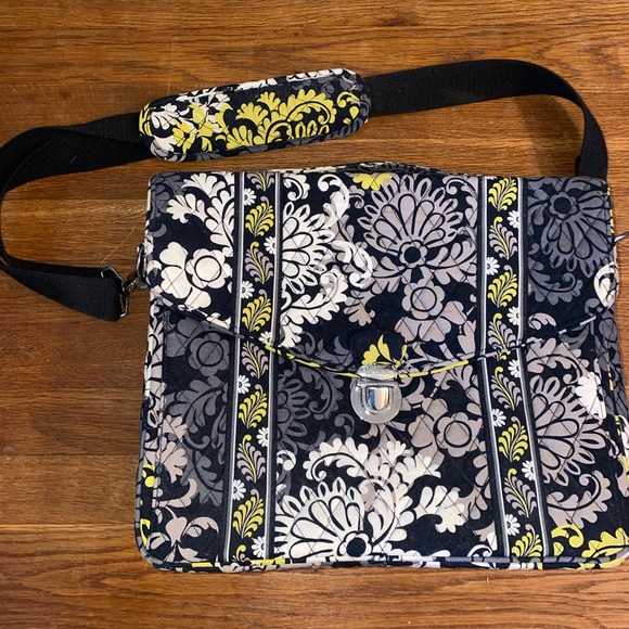Vera Bradley Over The Shoulder Laptop Bag - Picture 1 of 6